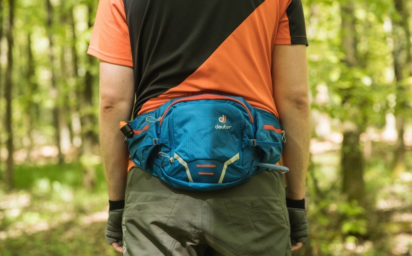 The deuter Pulse 1, 2 & 3 series hip packs. The perfect way to get out on the trail and enjoy your bike while taking everything you need with you. Avialable at bike-components.de.
