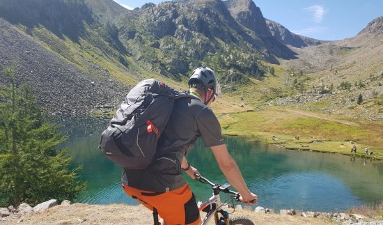 Review: the Deuter Trans Alpine 32 EL backpack