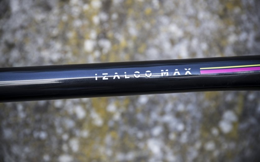 The FOCUS Izalco Di2 Disc Frameset.