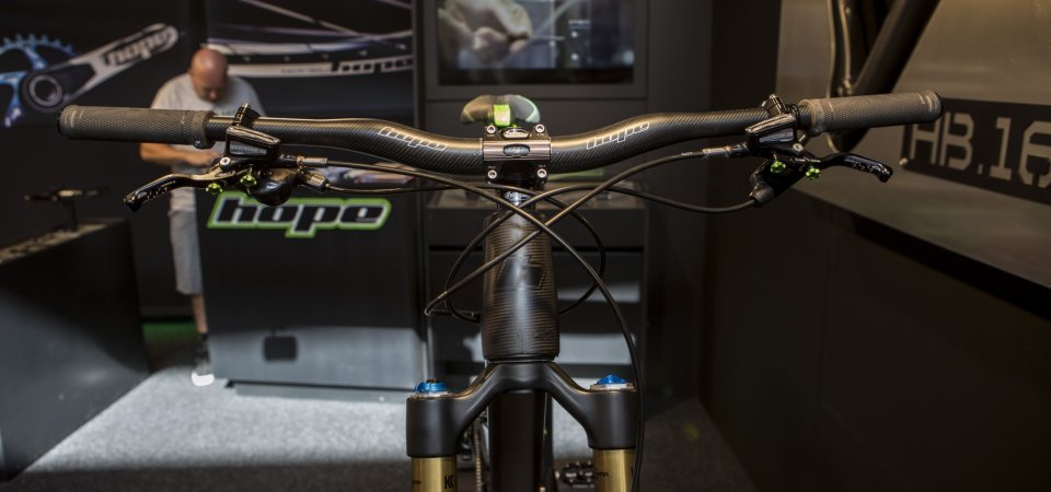Der neue Hope Carbon Lenker.