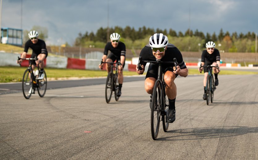 Team uvex auf dem Nürburgring