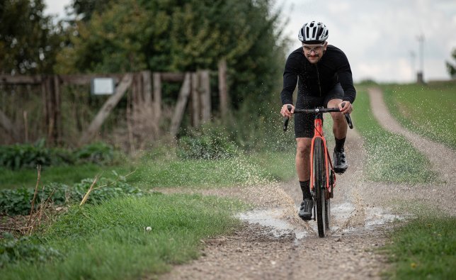 Nettoyant pour vélo et engin off road élimine la boue facilement
