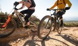 Mit Rückenwind ins Gelände: Warum E-MTB süchtig machen