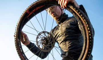 Fahrrad-Laufräder: Was die Speichen aushalten müssen