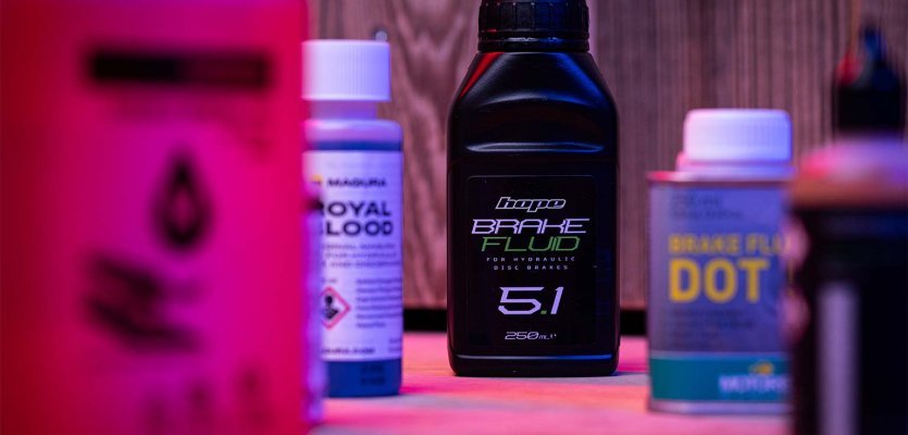 DOT o aceite mineral, líquido de frenos, freno de bicicleta
