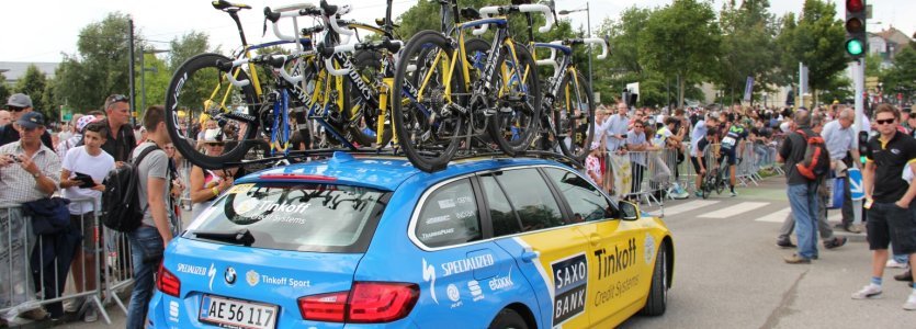 Christopher von bc bei der Tour de France 2014 im support Car von Mavic