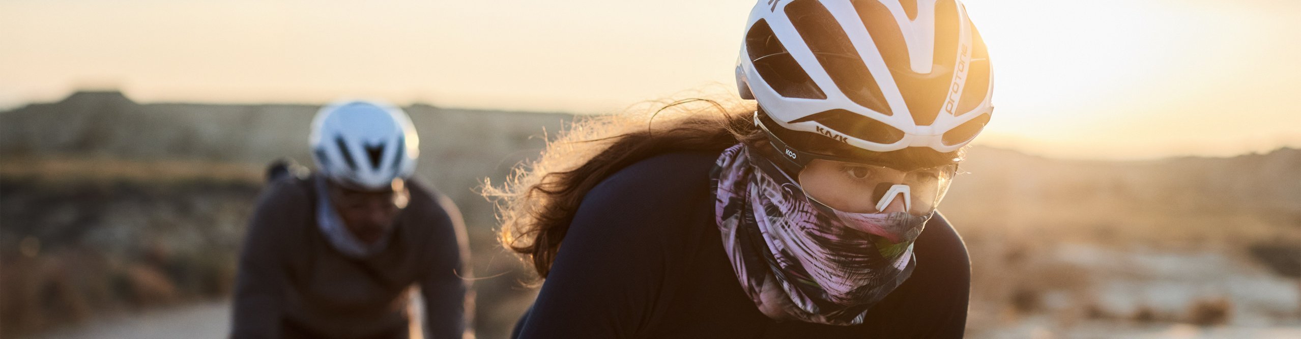 ADULTS-COOLNET-UV-BIKE-PACKING-12918_header_desktop.jpg