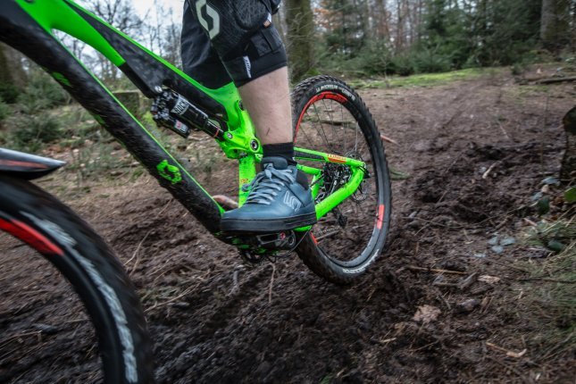 Der Grip auf den Pedalen ist unerreicht.