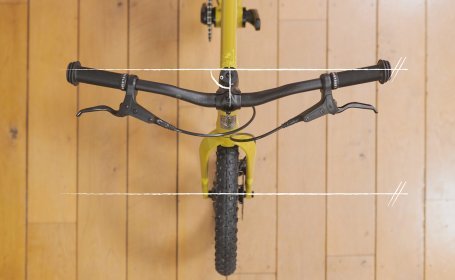 2. Geradedrehen Lenker & Lenker ausrichten an Hilfslinien (BO16)