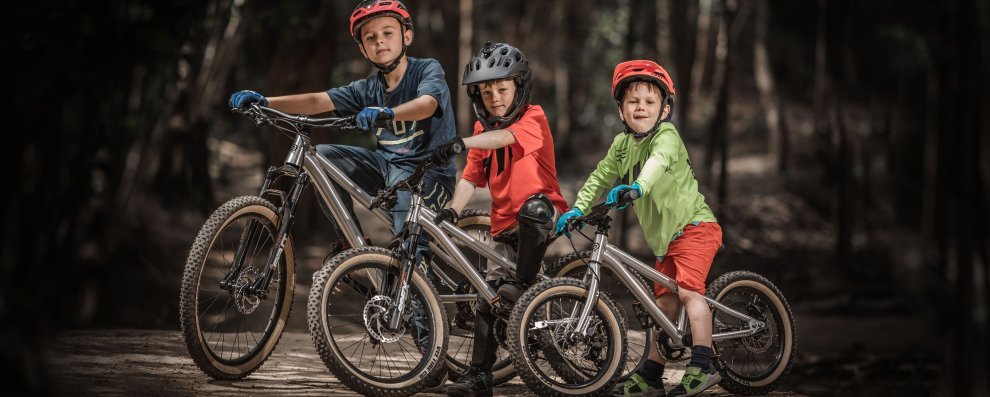 Early-Rider-Finde-das-passende-Kinderfahrrad-Mood_Desktop_3840x1540.jpg