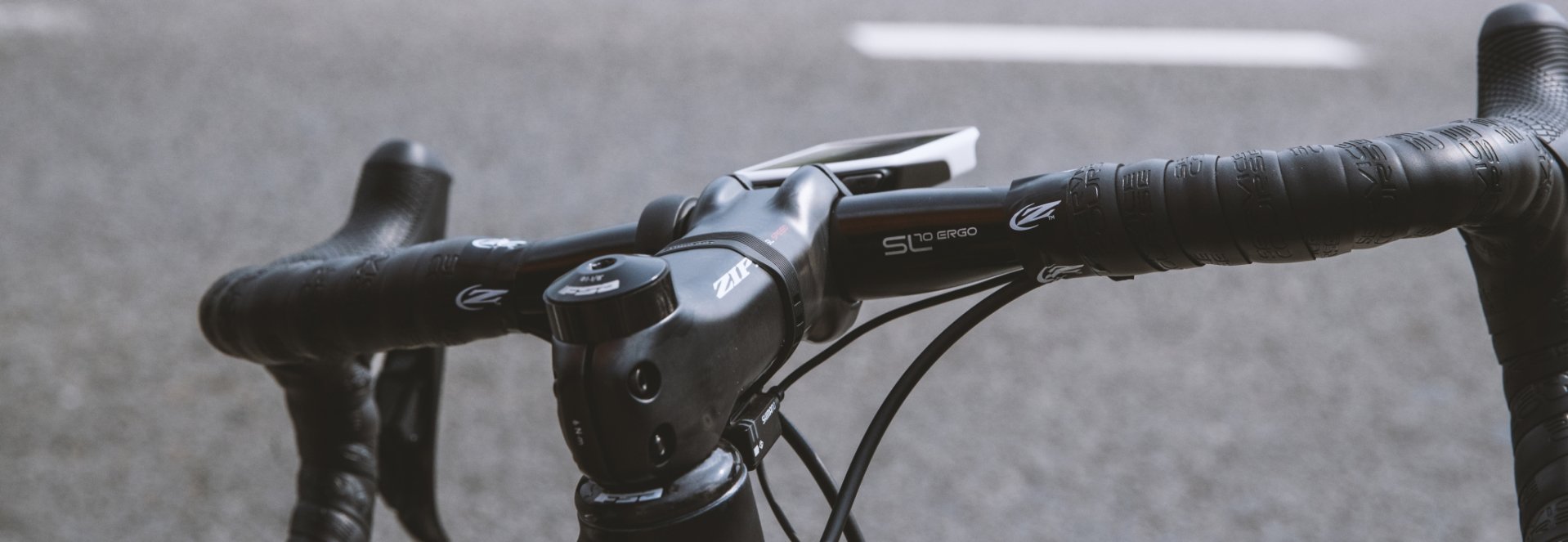 Zipp service course sl bike-components lenker vorbau sattelstütze carbon