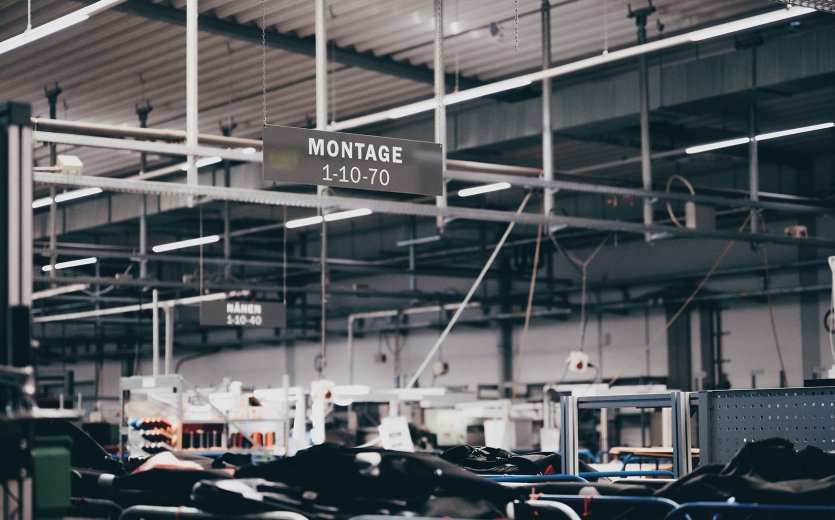 A view into the Ortlieb assembly hall. 