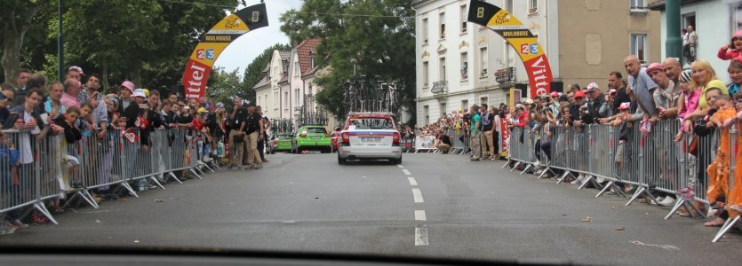 Christopher von bc bei der Tour de France 2014 im support Car von Mavic