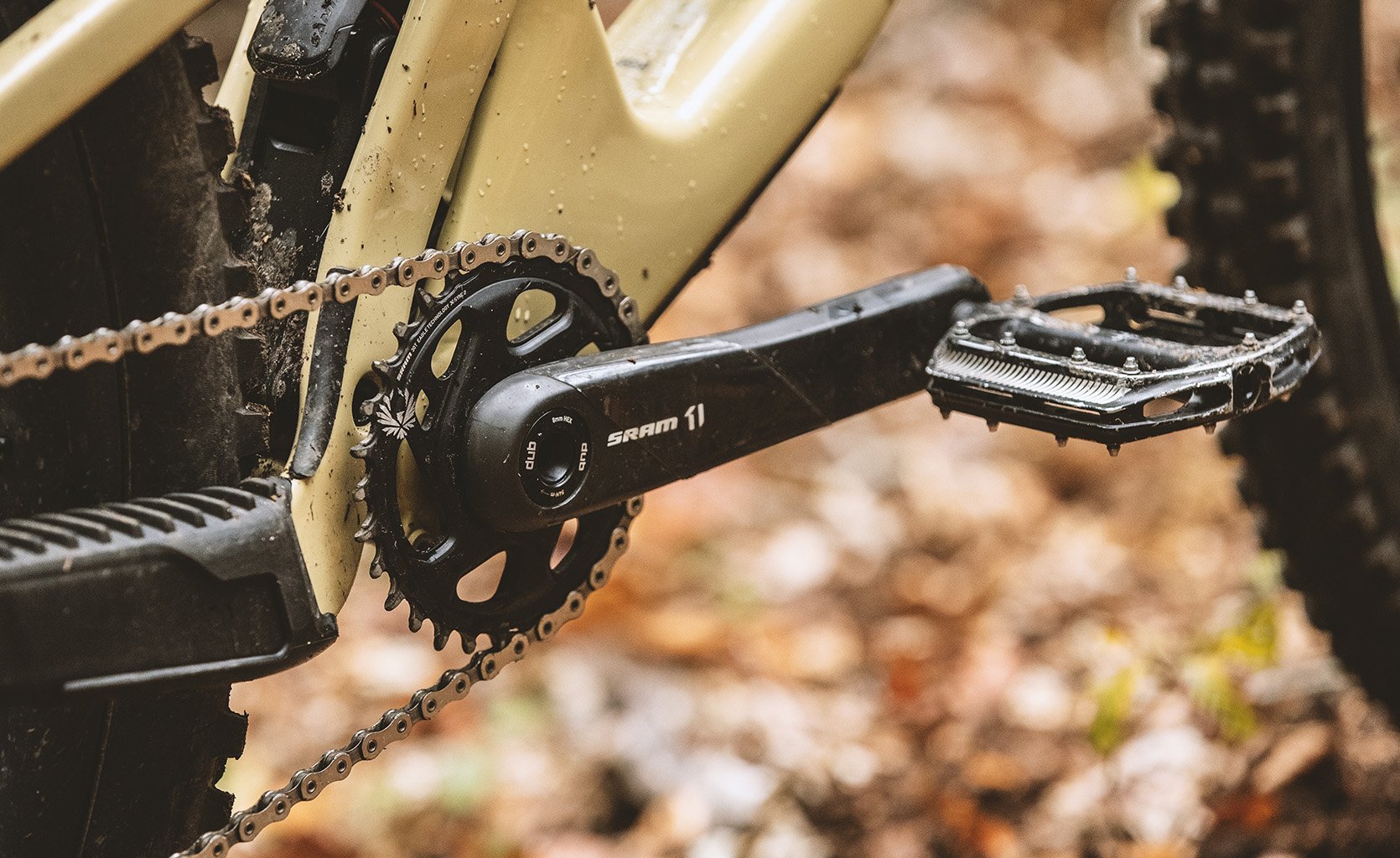 benefits of clipless pedals mountain bike