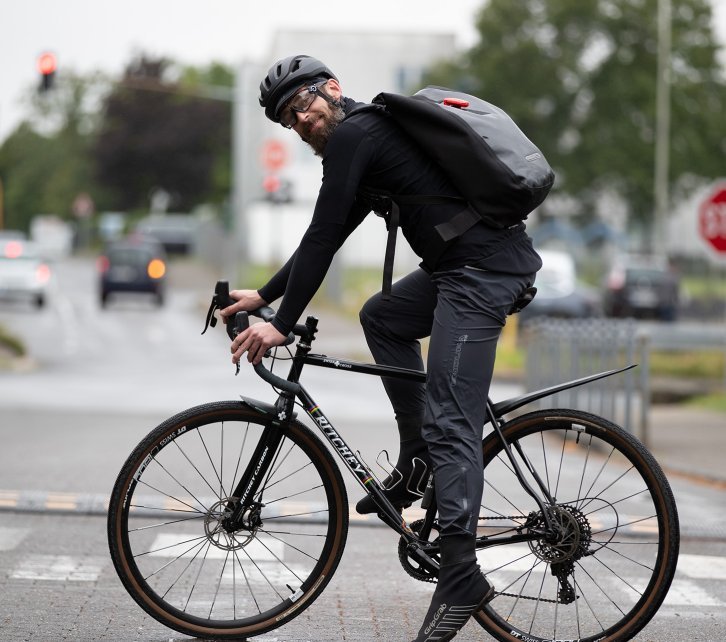 embotellamiento Podrido tienda Pantalones largos y cortos de ciclismo online | bike-components
