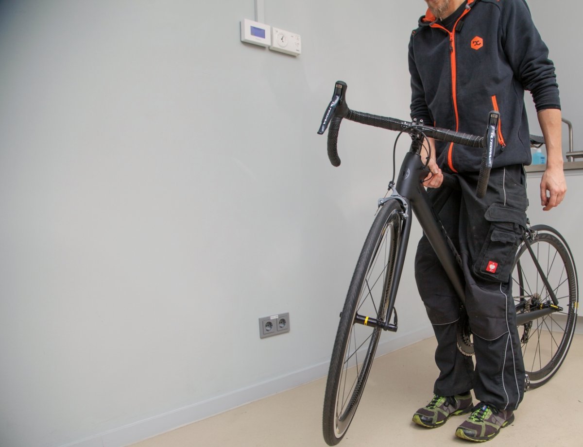 How To Fix Sloppy Bike Steering I Love Bicycling atelieryuwa.ciao.jp