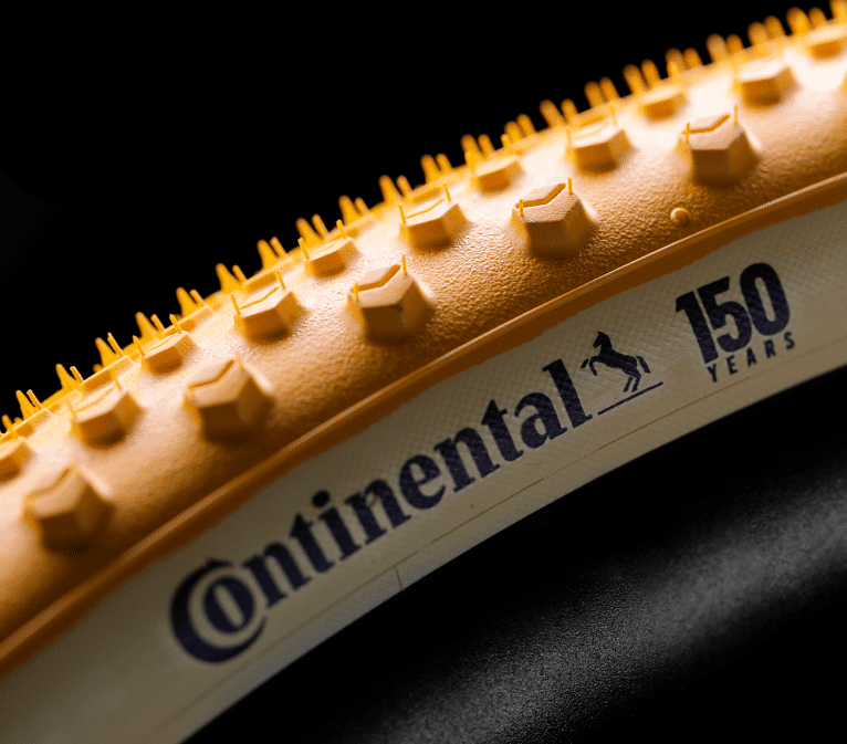 Continental-Gravelbike-150-x-Abenteuer-LPMood_02_Mobil_1464x1286.png