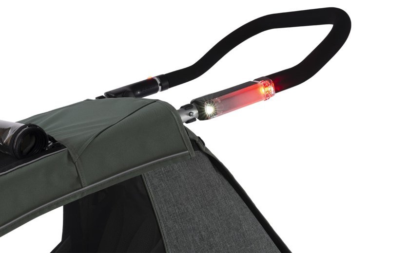Some models come with an integrated rear light. With other models, however, an inexpensive bicycle rear light can also be retrofitted without issue.