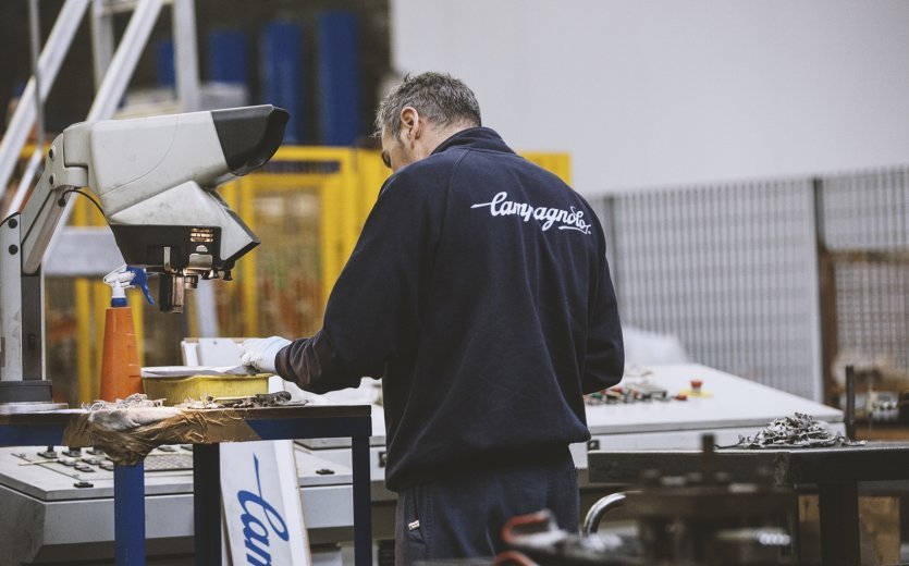 bike-components visits Campagnolo in Italy.
