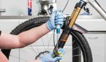 How to replace the brake fluid and bleed Magura MTB disc brakes