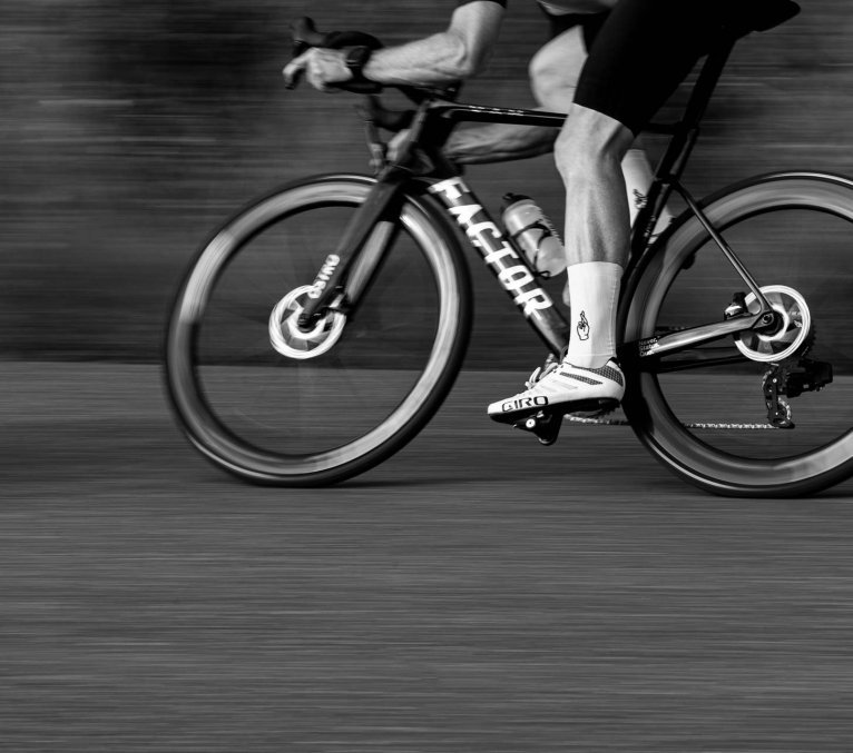 240607_Road_Performance_as_bb_5461_mood_reifen_mobil.jpg