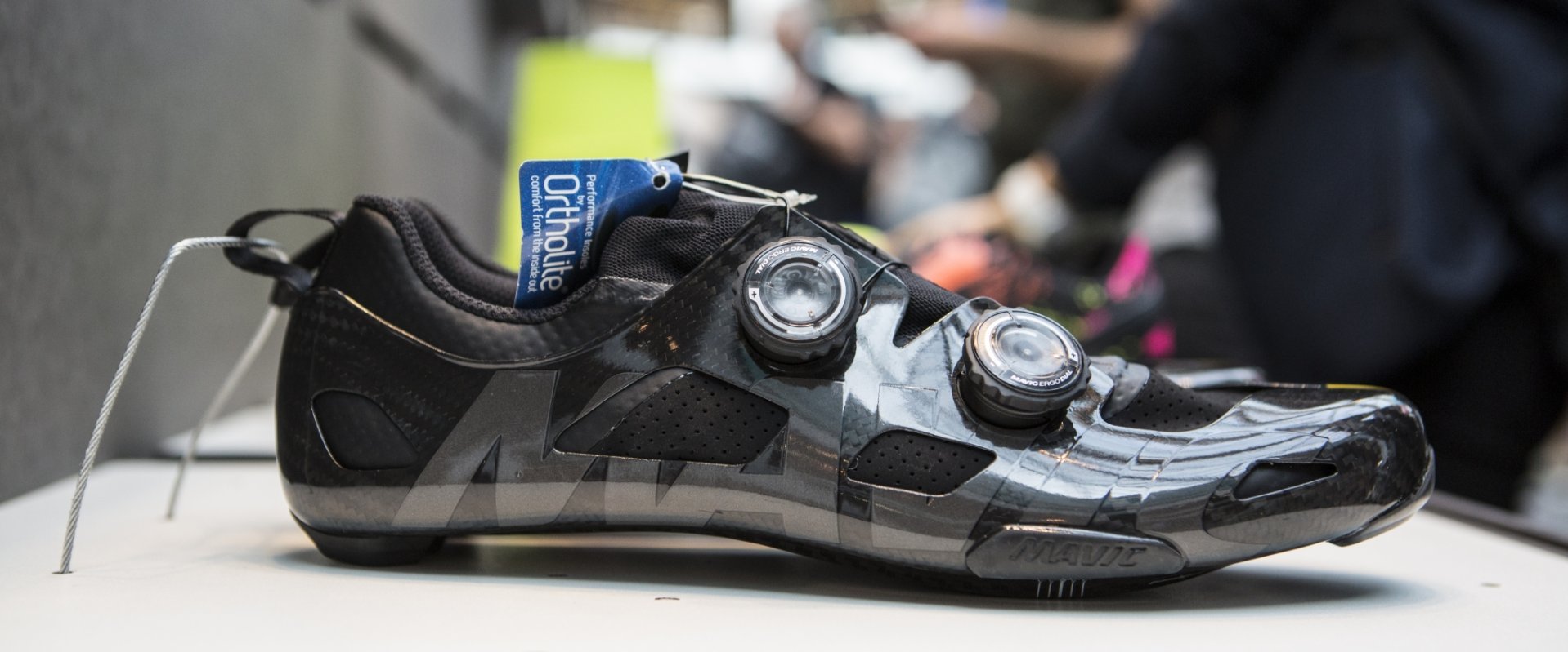 With the Comete, Mavic has taken carbon cycling footwear to perfection.