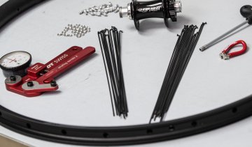 Individual MTB Wheel Construction