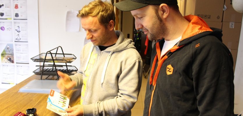 Holger und Benny zu Besuch bei SIXPACK Racing in Bischofsheim