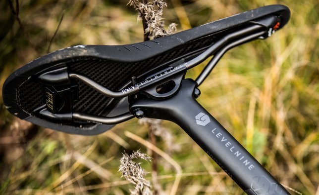 MTB Selle Amortisseur, Amortisseur De Selle De Vélo En Acier En Alliage  D'Aluminium