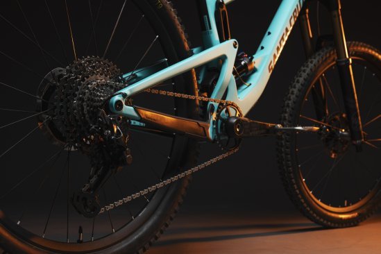 Und hier: Shimano XTR. Die Funktionsweise ist jedoch bei beiden Herstellern nahezu gleich.