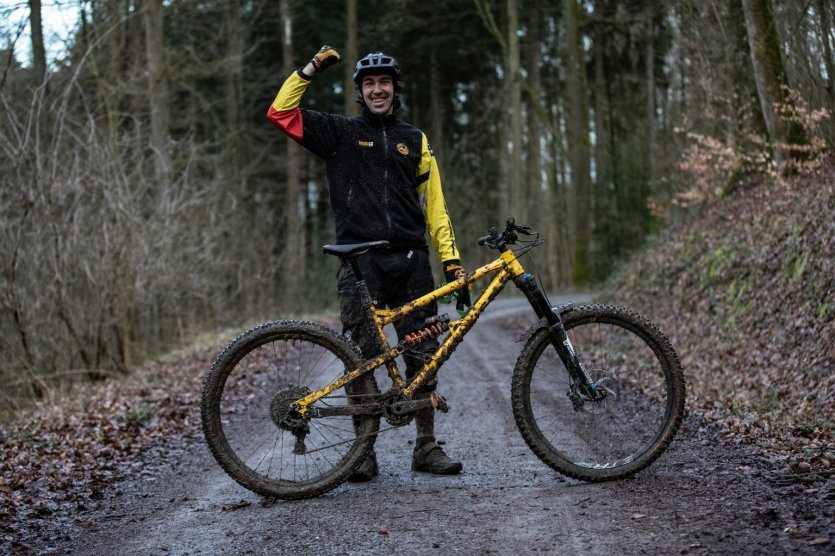 Mountainbike Schlamm Winter Wald Aachen 