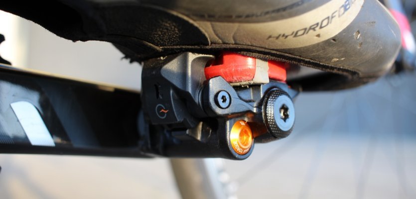 Powertap p1 deals cleats red