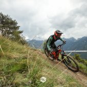 202xc.jpg