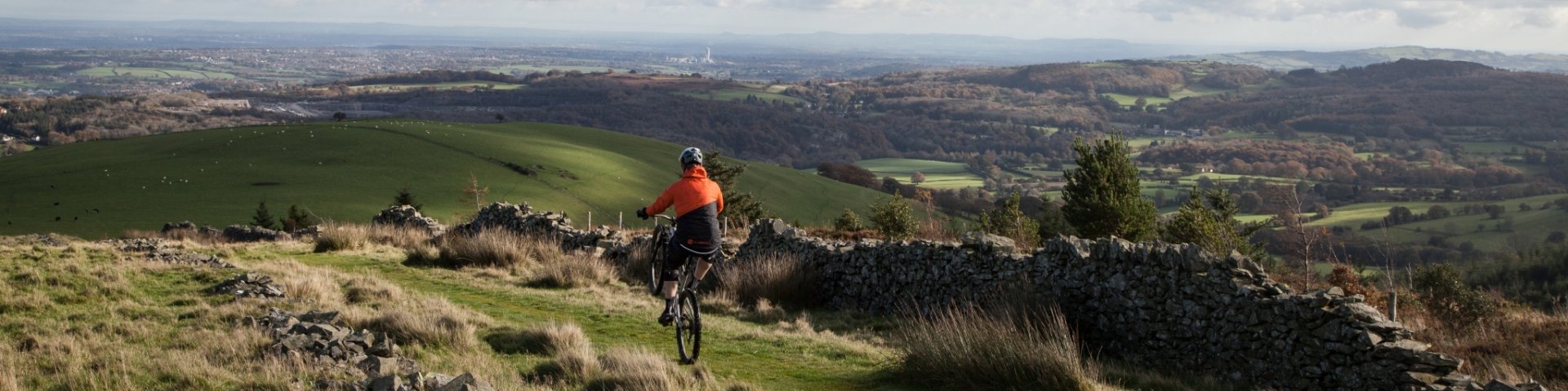 Das Trailrinding in Clwyd in Wales bietet schöne Panoramen.