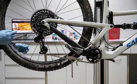 méthode] remontage rivet sur maillon de la chaine - Velo Vert : le VTT,  tout le VTT