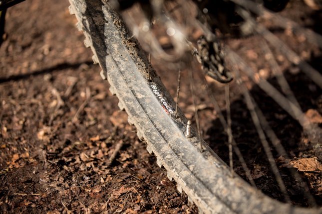 Rainer has a lot of fun playing in the dirt with the Syntace Carbon wheels.