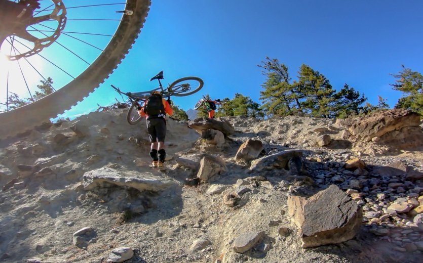 Himalaya Gebirge Gentle Climb Anstieg Bike Hike Bergsteigen 