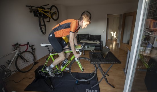 Im Test: Tacx Flux S Smart Rollentrainer