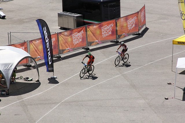 bike-components beim 24h-Rennen in München