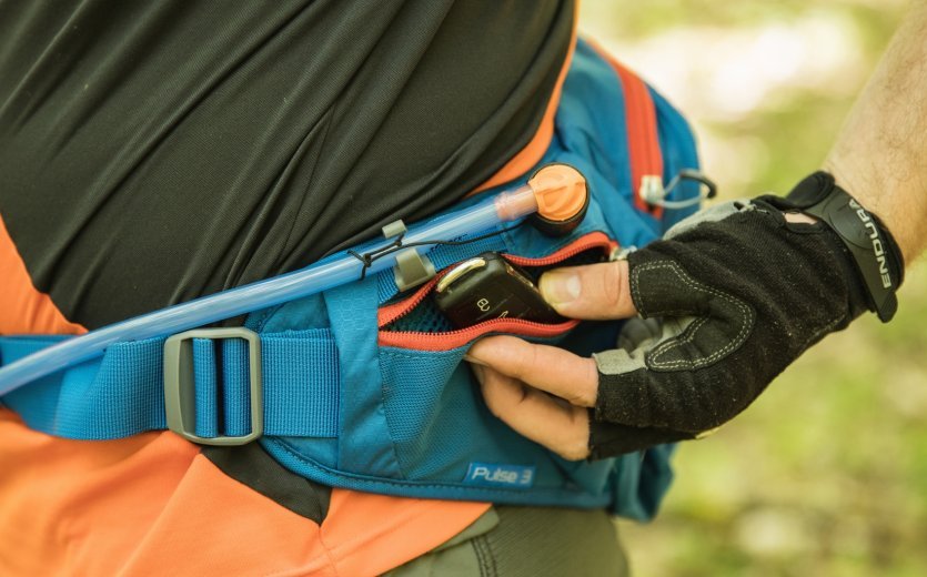 The deuter Pulse 1, 2 & 3 series hip packs. The perfect way to get out on the trail and enjoy your bike while taking everything you need with you. Avialable at bike-components.de.