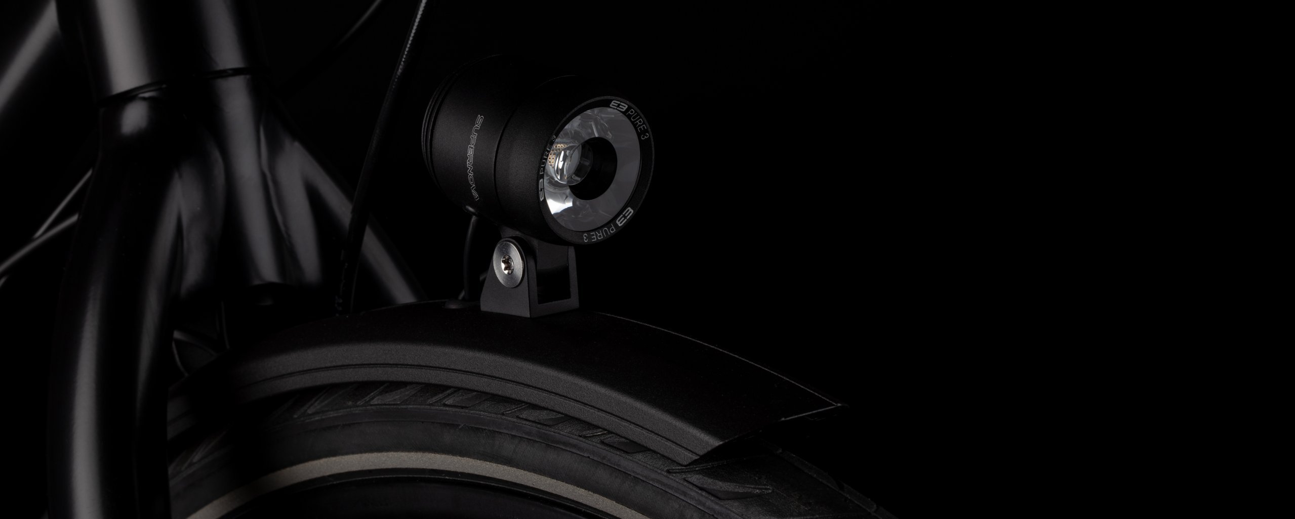 Dynamobeleuchtung fürs Fahrrad, Dynamolicht Supernova am Vortrieb Fahrrad
