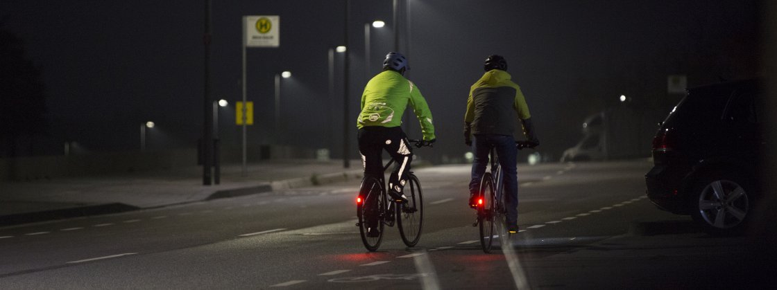 Fahrradlicht_Stadt_Ruecklichter_Gesehen_werden.jpg