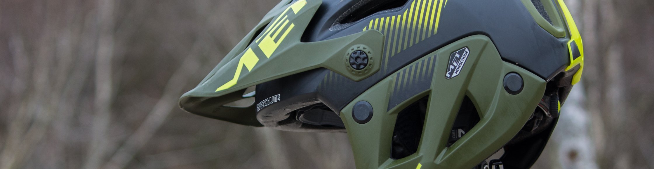 MET Fullface MTB-Helm Parachute