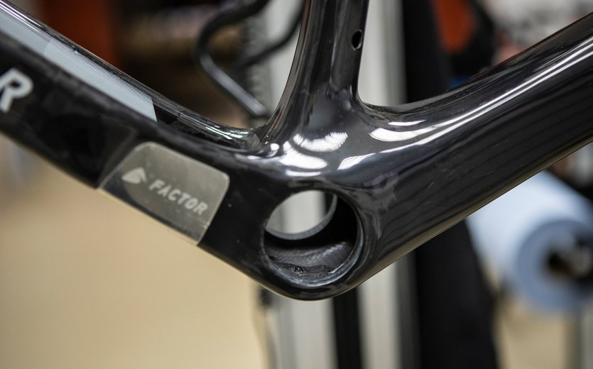 Pictured is the bottom bracket shell on a Factor LS. The bottom bracket is pressed into this frame.