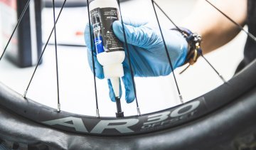 Stay tight: Tubeless Tyre Conversion