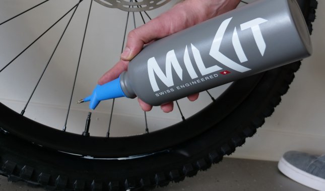 milKit Tubeless Booster – Mach Deine Trinkflasche zum Tirebooster!