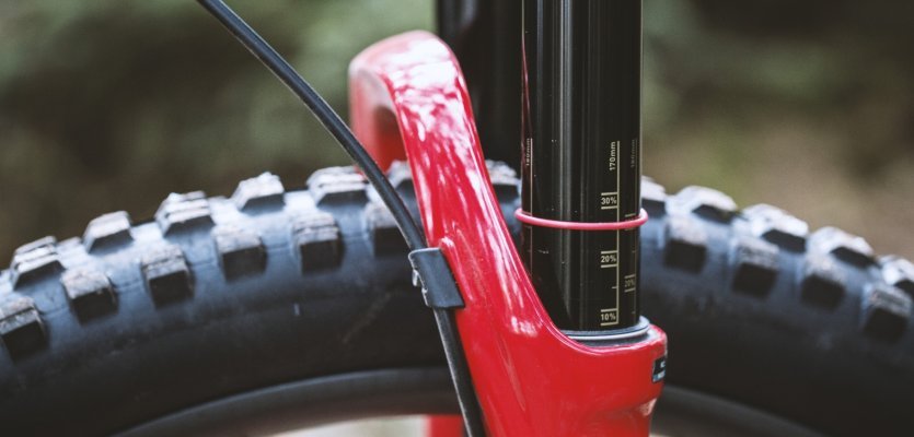 A review of the 2019 RockShox Lyrik RC2 Suspension Fork.