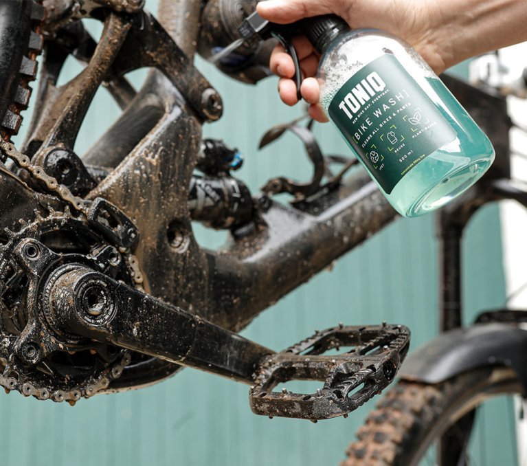 Wax-On: la cera de colores para lubricar y personalizar la cadena de tu bici