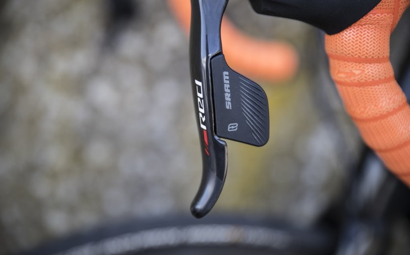 The SRAM Red eTap shifter.