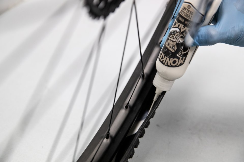 tire sealant tubeless